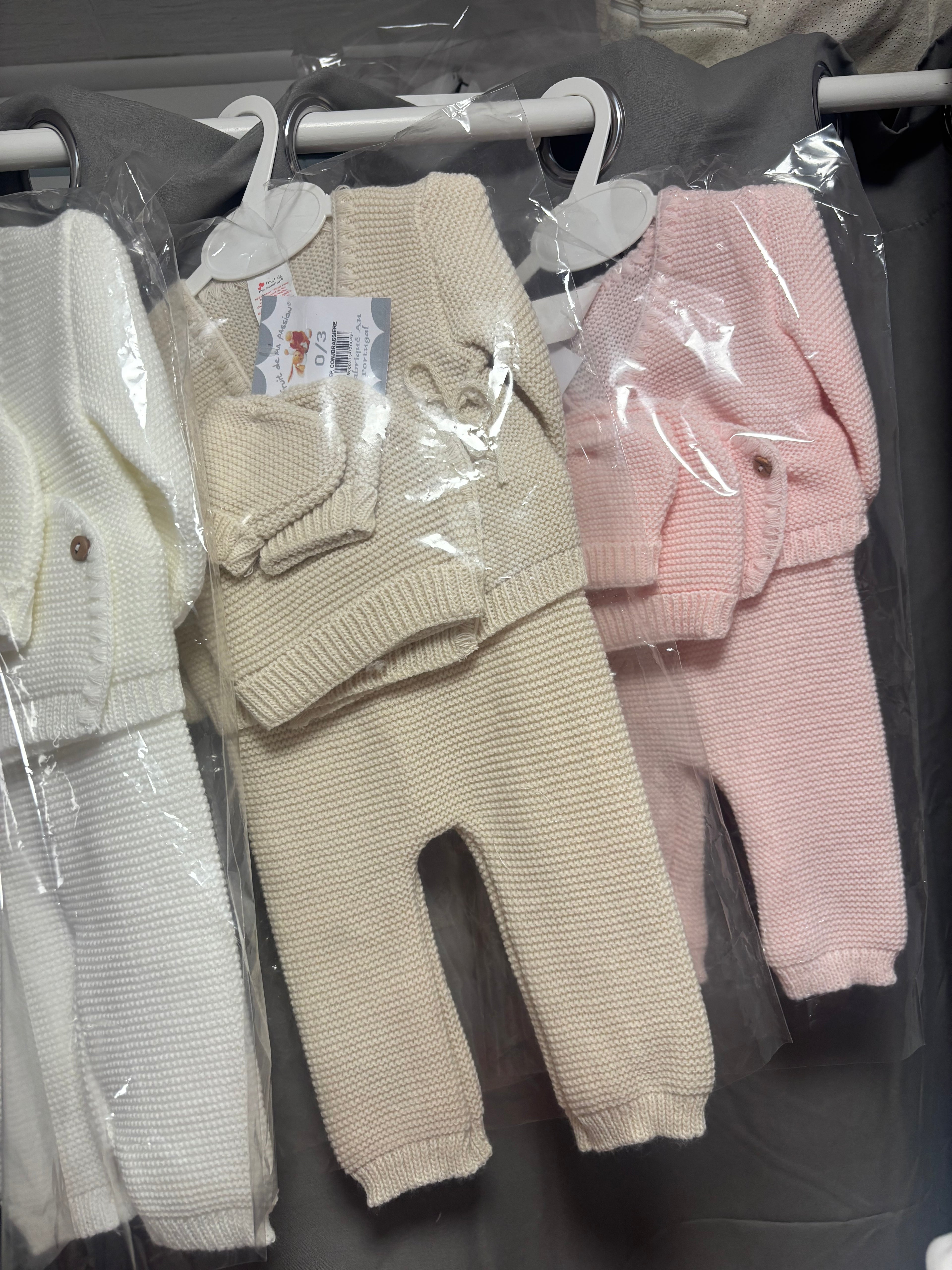 Ensemble bebe acrylique