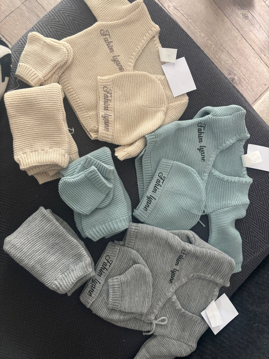 Ensemble bebe acrylique